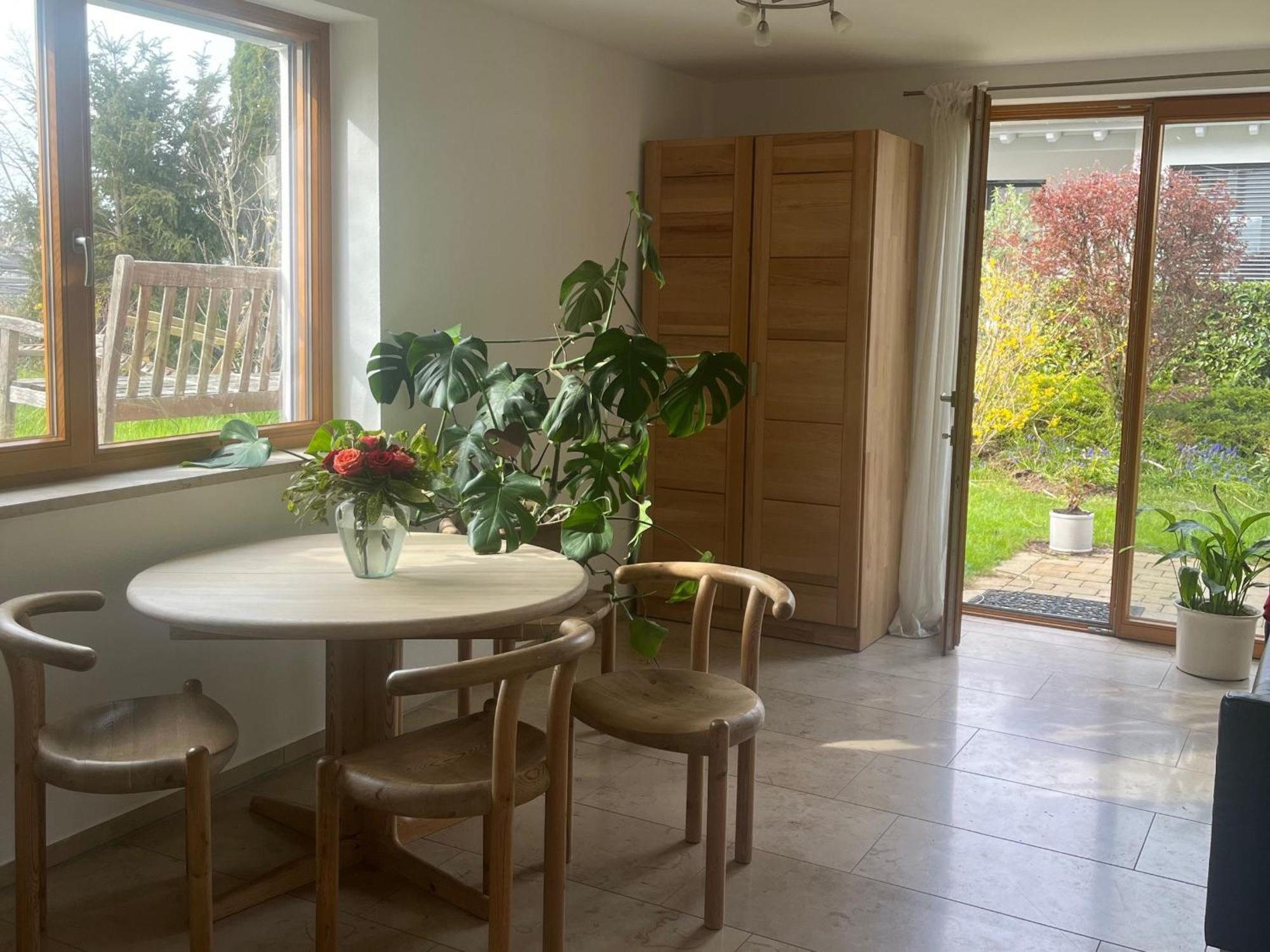 Ferienwohnungen Im Rosengarten Bodman-Ludwigshafen Exterior photo