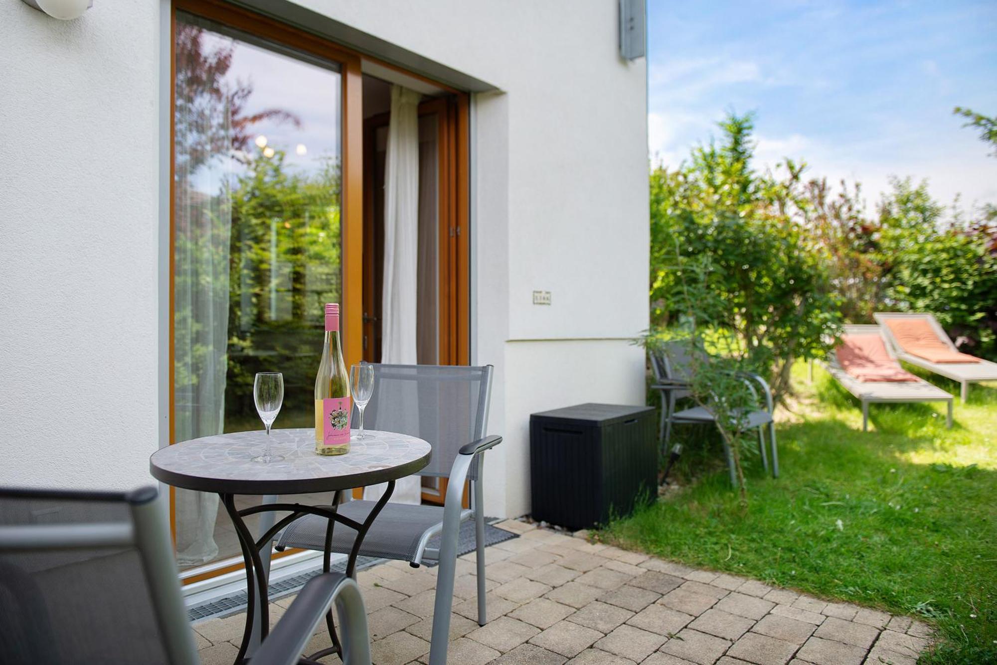 Ferienwohnungen Im Rosengarten Bodman-Ludwigshafen Exterior photo